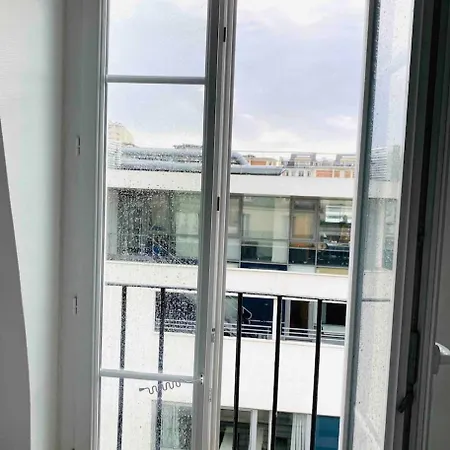 Elegant Entierement Amenage Apartament